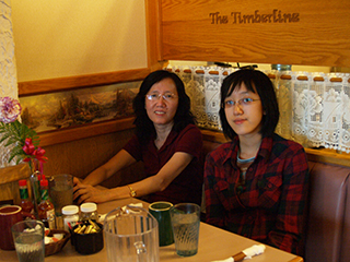 03-08-2 We had dinner at Timber Line Restaurant